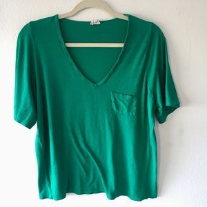 Wildfred Green V-Neck (M)